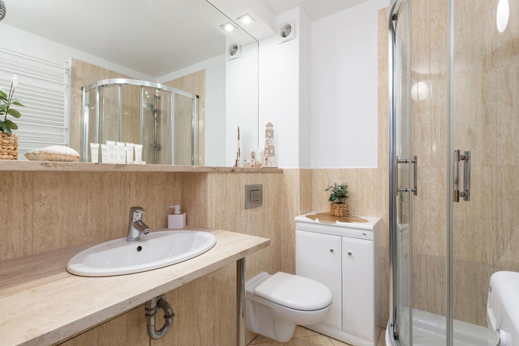 Apartment Przy Promenadzie Mistral Ii By Renters *