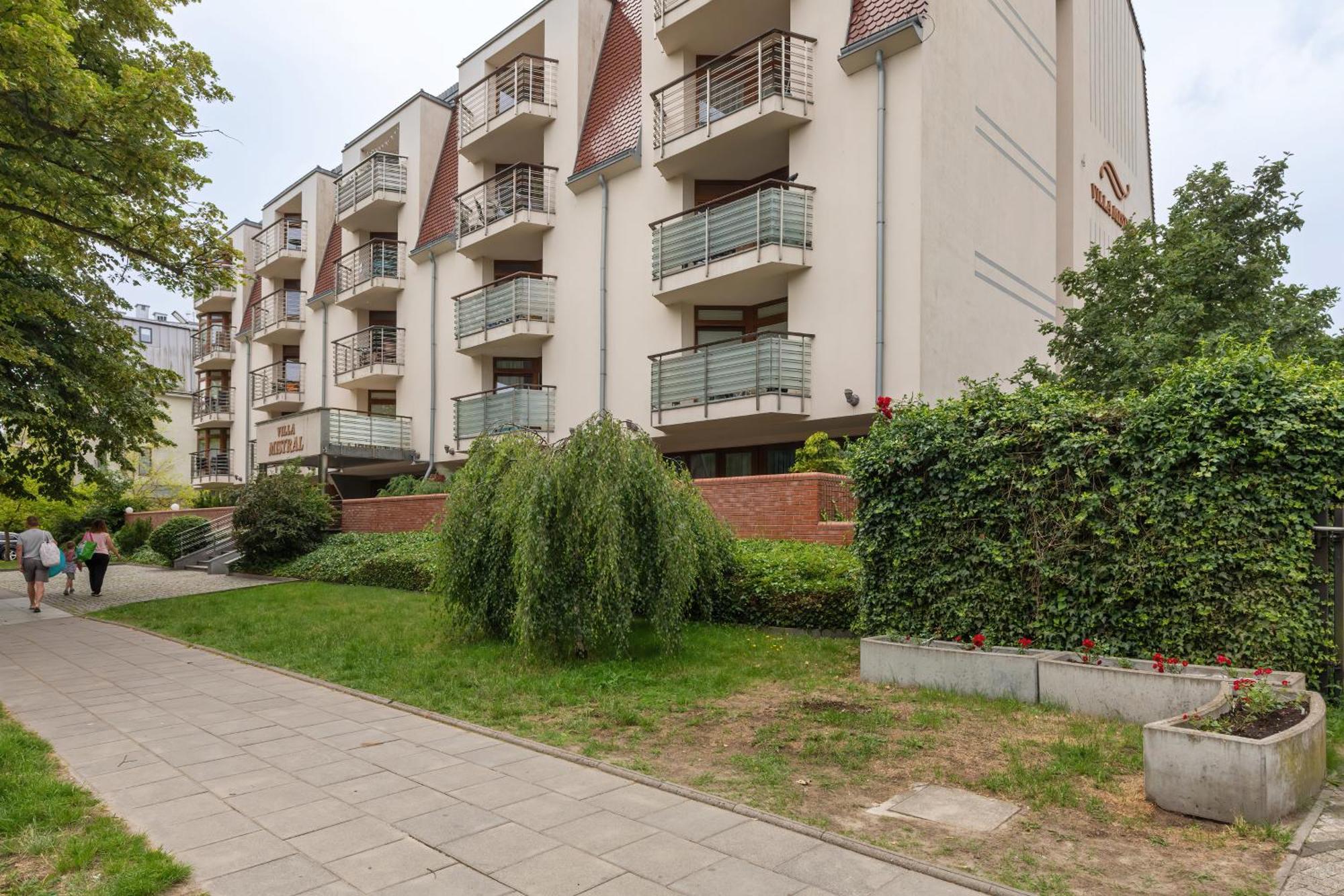 Apartment Przy Promenadzie Mistral Ii By Renters Swinoujscie